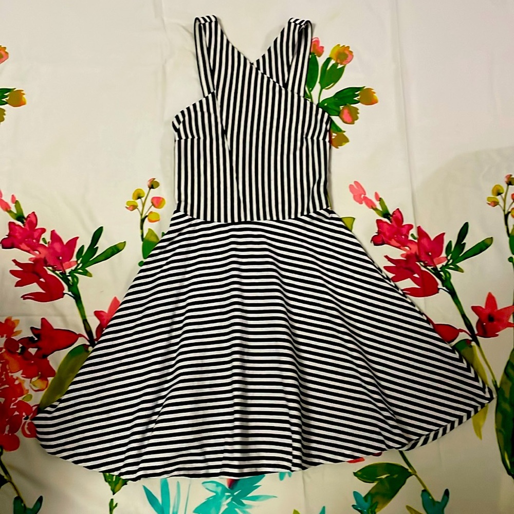 HOLLISTER Criss cross dress